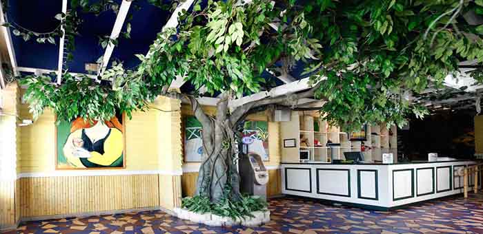 仿真榕樹(shù).jpg 仿真榕樹(shù)