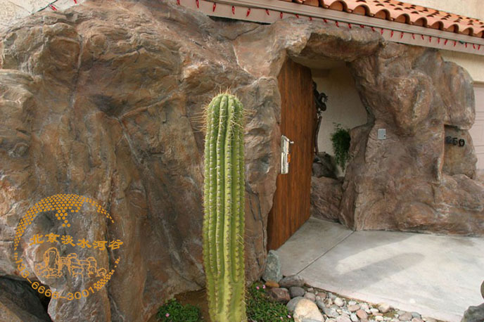 塑石假山.jpg 塑石假山