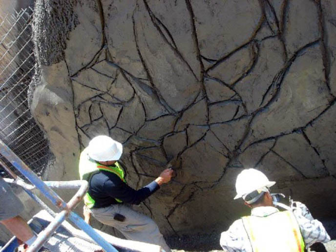 塑石假山施工隊(duì).jpg 塑石假山施工隊(duì)