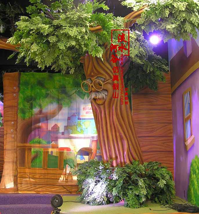 幼兒園假樹(shù).jpg 幼兒園假樹(shù)