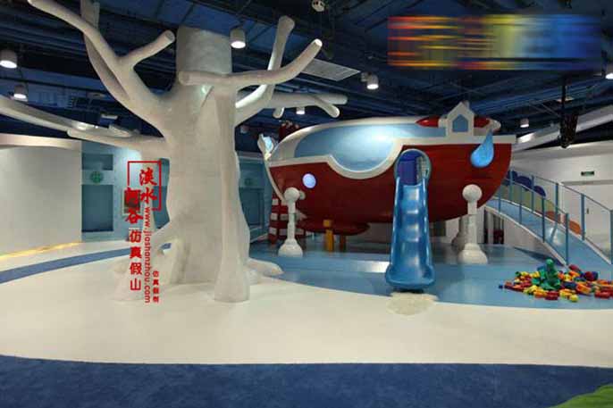 幼兒園假樹(shù)