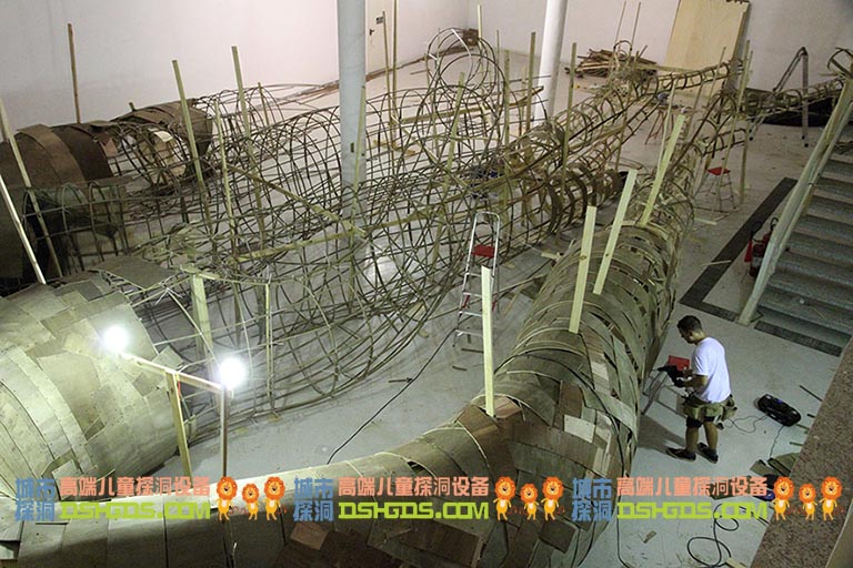 798城市探洞工場制作