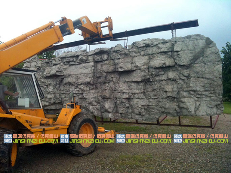 水泥假山.jpg 水泥假山