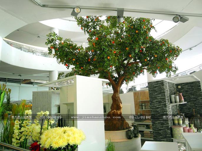 室內(nèi)仿真假樹(shù).jpg 室內(nèi)仿真假樹(shù)
