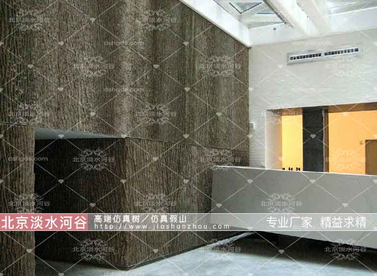 水泥假樹皮制作.jpg 水泥假樹皮制作