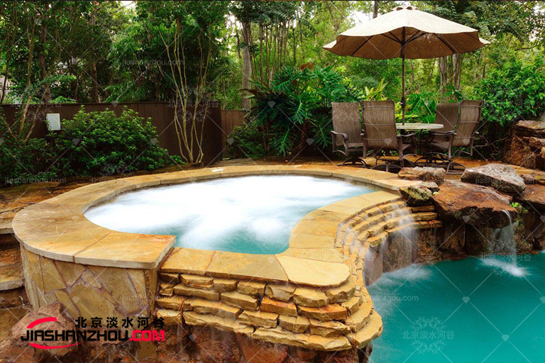 塑石假山.jpg 塑石假山