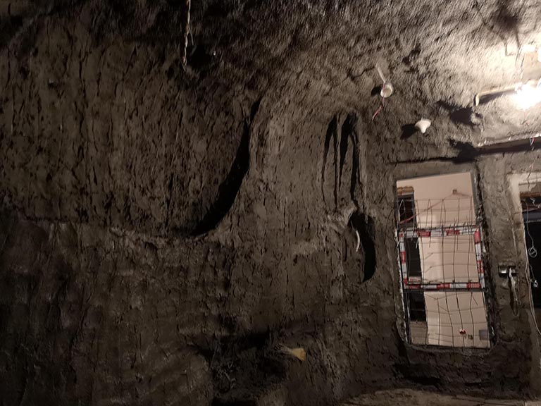 仿真洞穴民宿.jpg 仿真洞穴民宿