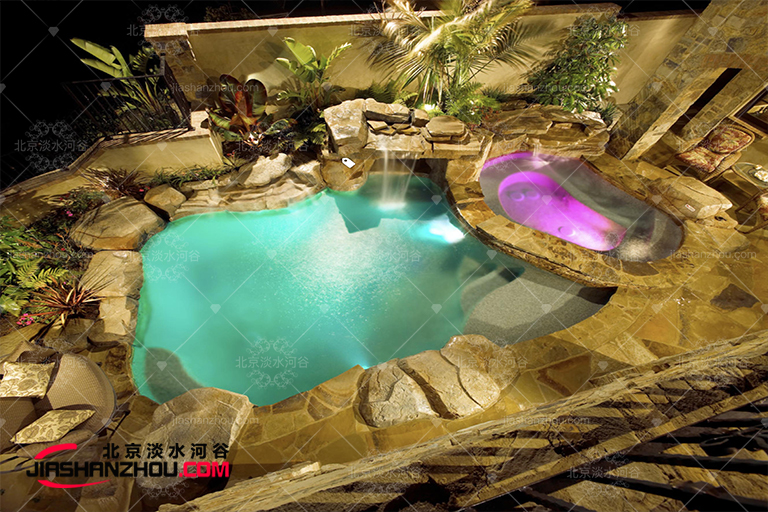 塑石假山.jpg 塑石假山