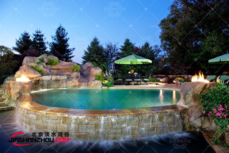 塑石假山.jpg 塑石假山