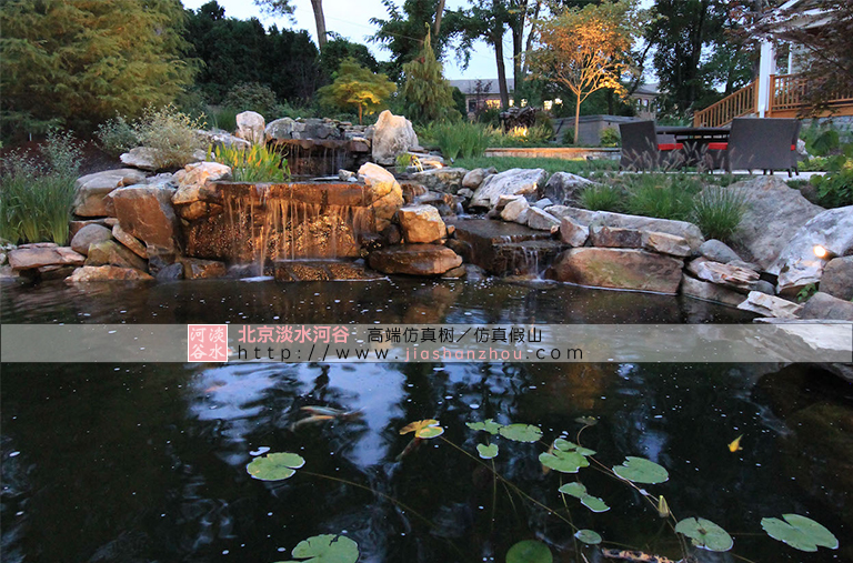 塑石假山.jpg 塑石假山