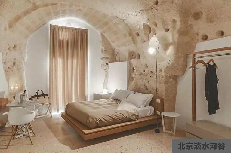 洞穴客棧酒店.jpg 洞穴客棧酒店