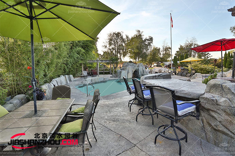 塑石假山.jpg 塑石假山