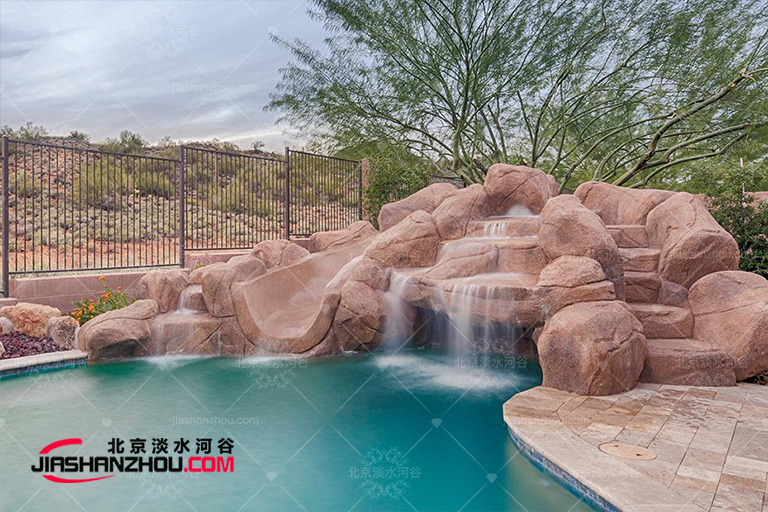 塑石假山.jpg 塑石假山