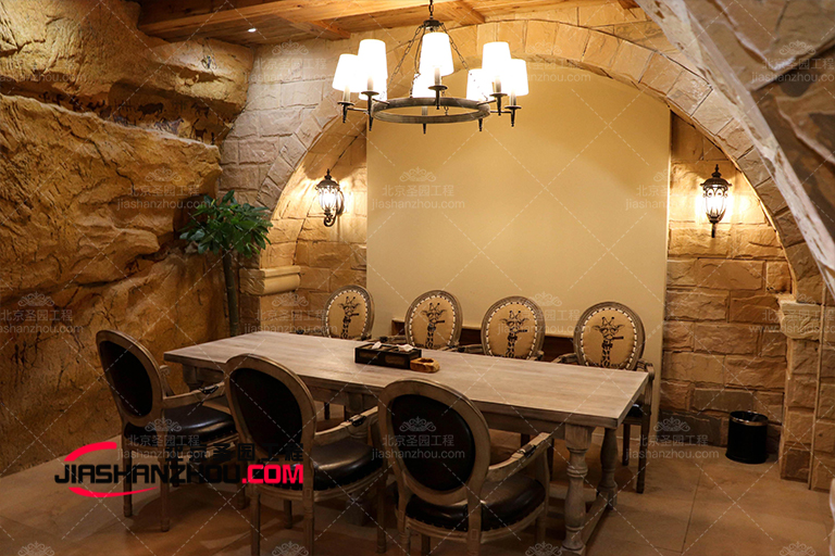 山洞餐廳.jpg 山洞餐廳