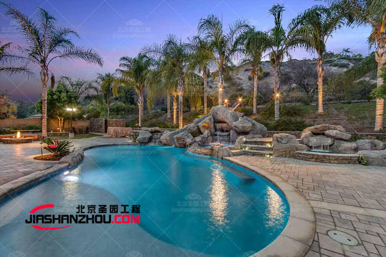 塑石假山水池.jpg 塑石假山水池