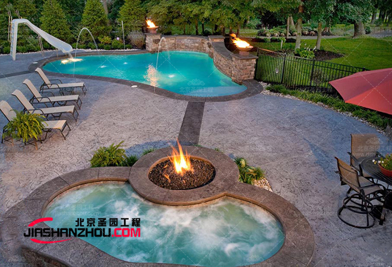 塑石假山水池.jpg 塑石假山水池