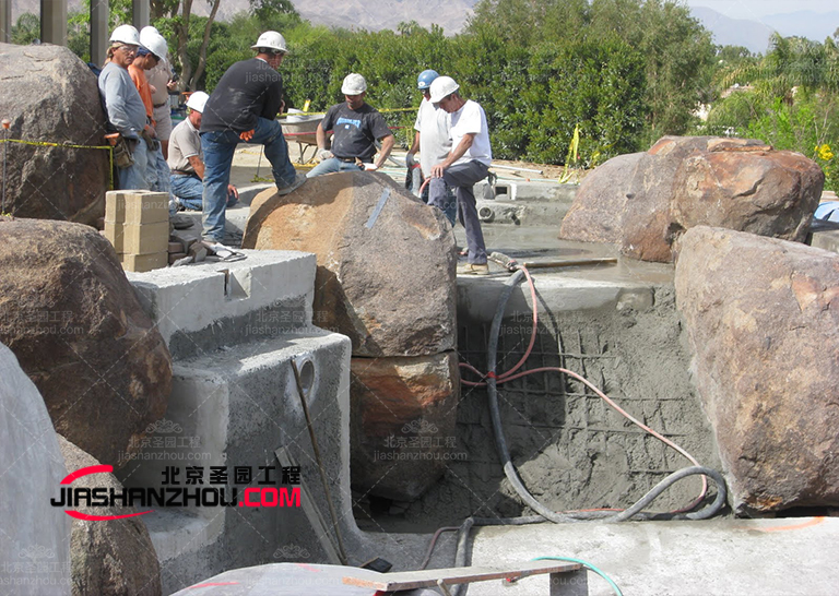 塑石假山.jpg 塑石假山