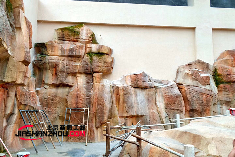 塑石假山.jpg 塑石假山