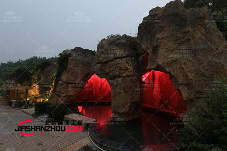 塑石假山.jpg 塑石假山