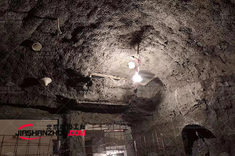 仿真鹽洞.jpg 仿真鹽洞