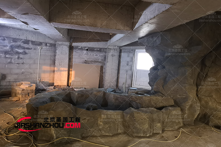 山洞鹽療房.jpg 山洞鹽療房