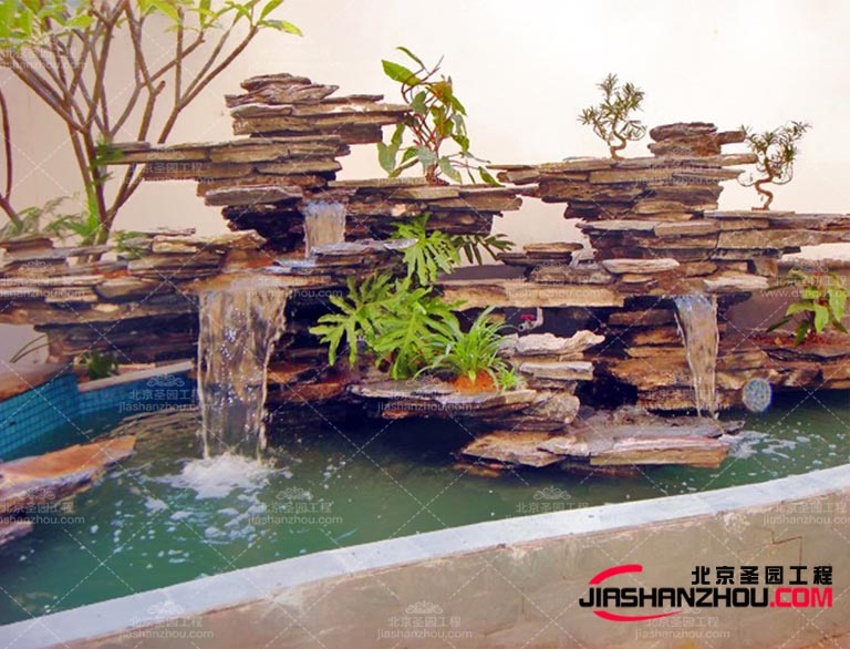 塑石假山.jpg 塑石假山