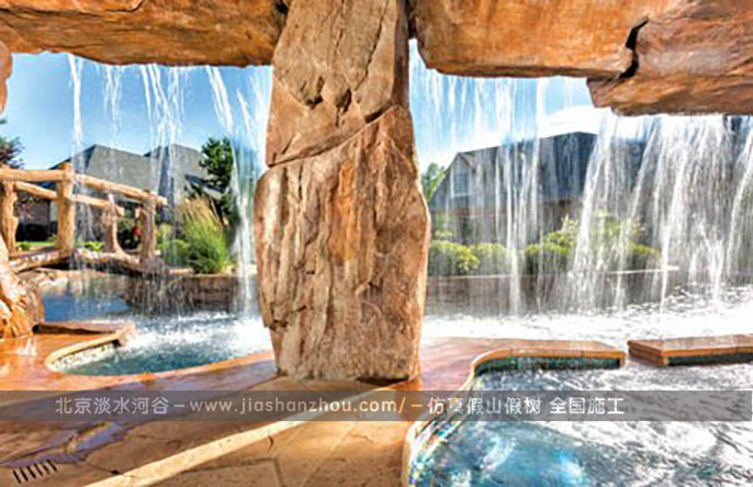 塑石假山.jpg 塑石假山