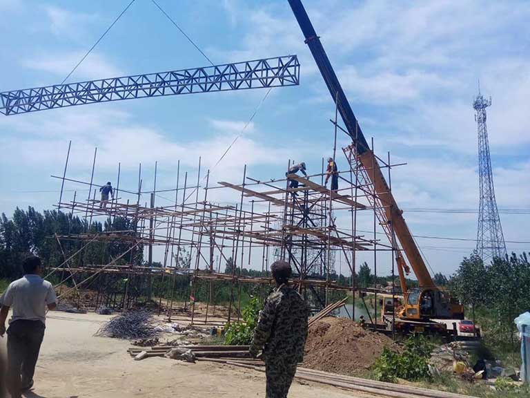 仿真樹(shù)大門(mén)