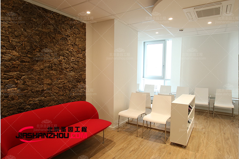 仿真樹皮酒店.jpg 仿真樹皮酒店.jpg