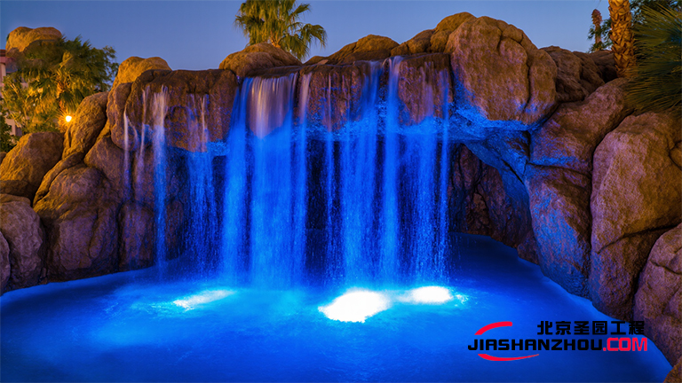 塑石假山.jpg 塑石假山